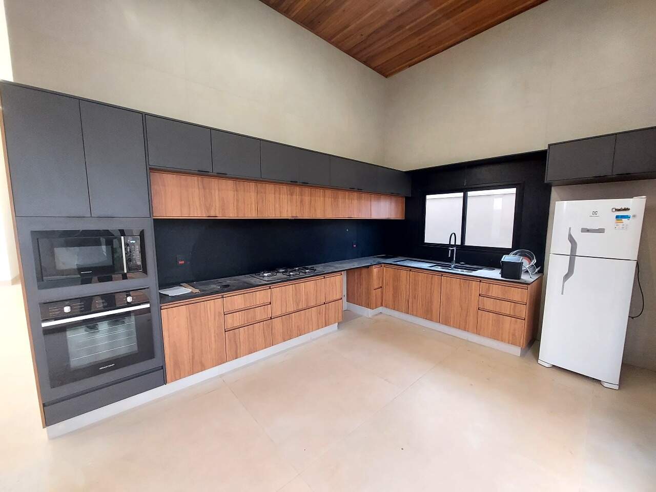 Casa de Condomínio à venda no Damha III - Res. Uberaba: 