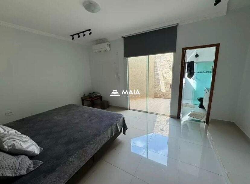 Casa à venda no Jardim Nenê Gomes: 