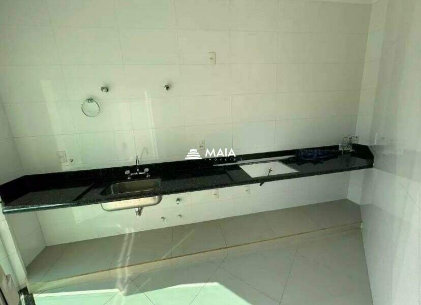 Casa à venda no Jardim Nenê Gomes: 