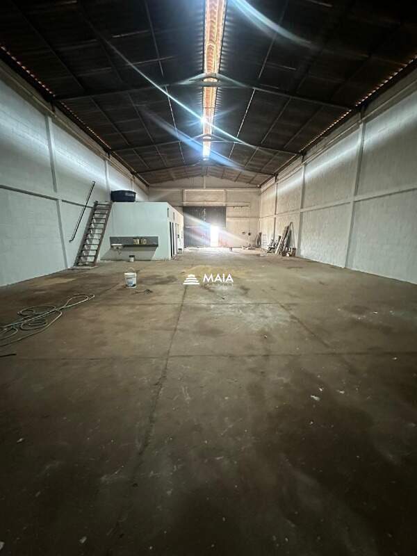 Galpão para alugar no bairro Parque das Gameleiras 