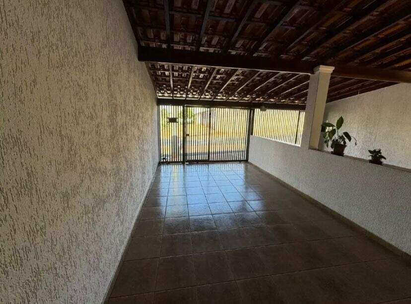 Casa à venda no Conjunto Guanabara: 