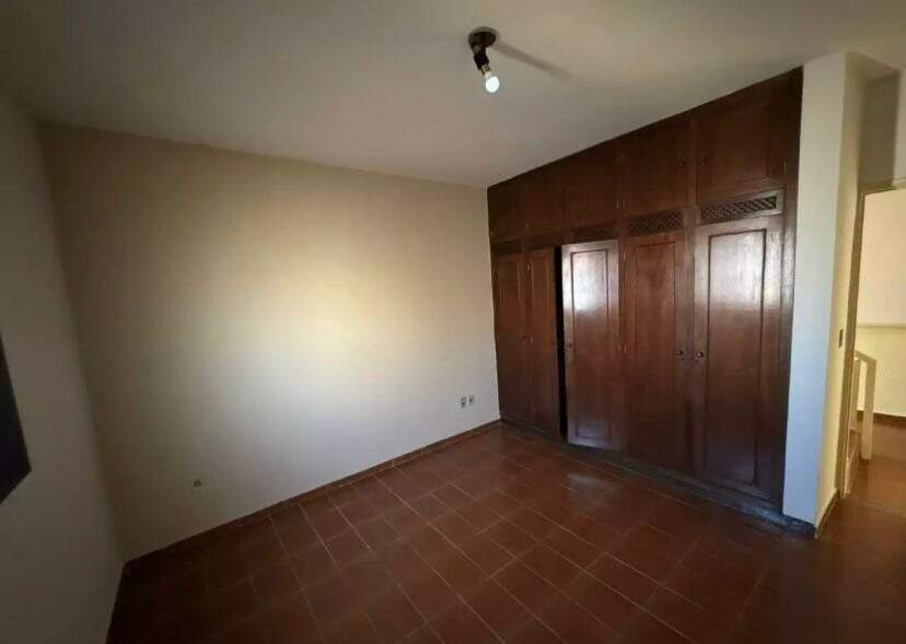 Casa à venda no Conjunto Guanabara: 