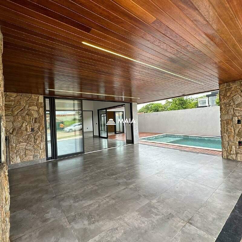 Casa de Condomínio à venda no Condomínio Portal do Lago II: 