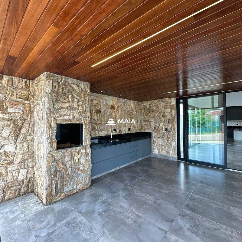 Casa de Condomínio à venda no Condomínio Portal do Lago II: 