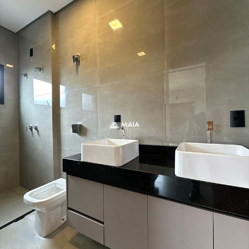 Casa de Condomínio à venda no Condomínio Portal do Lago II: 