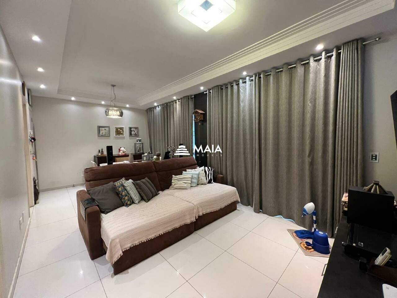 Apartamento à venda no Santa Maria: 