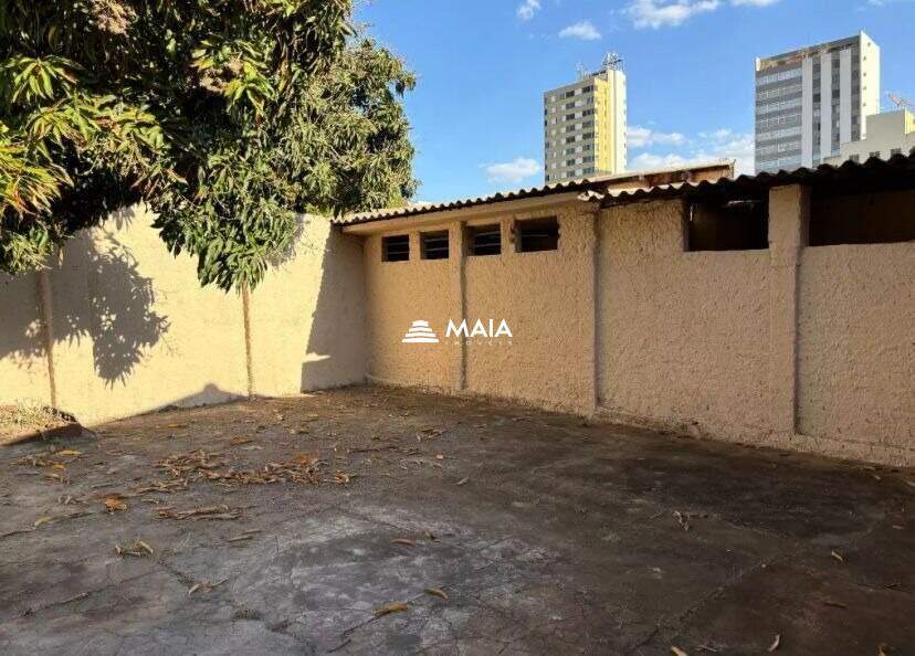 Casa para aluguel no Centro: 