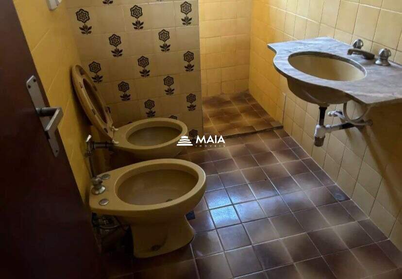 Casa para aluguel no Centro: 