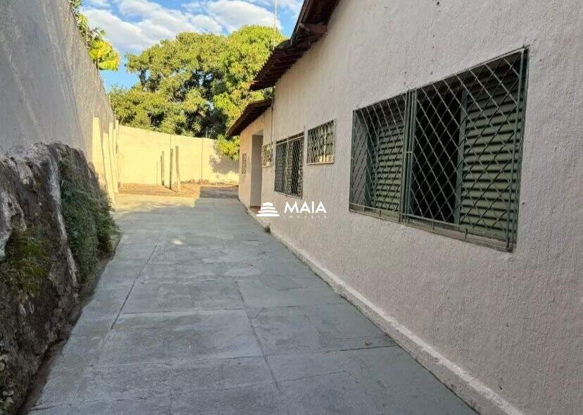 Casa para aluguel no Centro: 