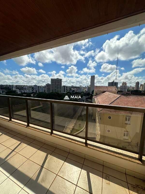 Apartamento à venda no Mercês: 