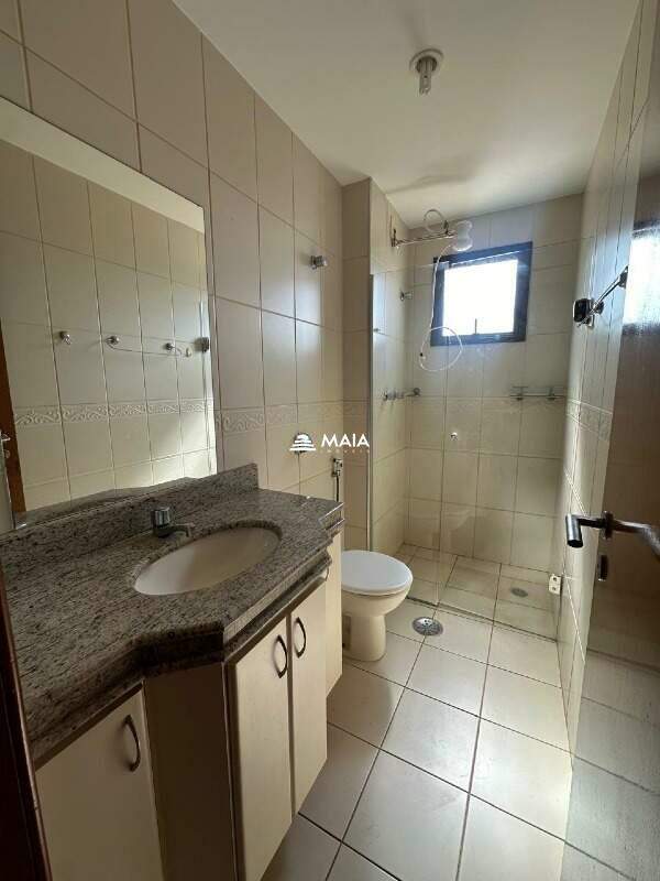 Apartamento à venda no Mercês: 