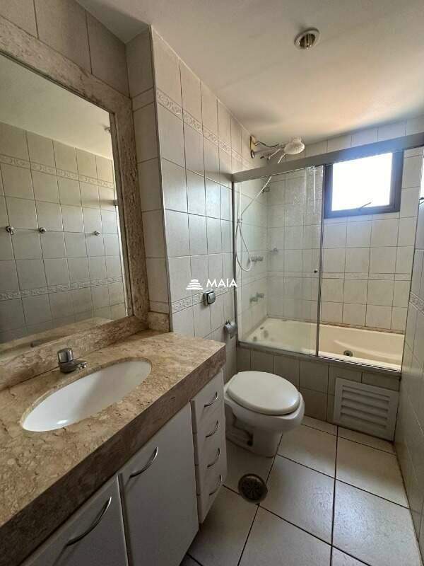 Apartamento à venda no Mercês: 