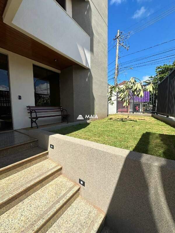 Apartamento à venda no Mercês: 