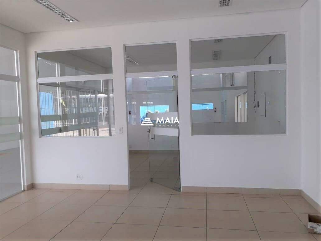 Galpão para aluguel no Manoel Mendes: 