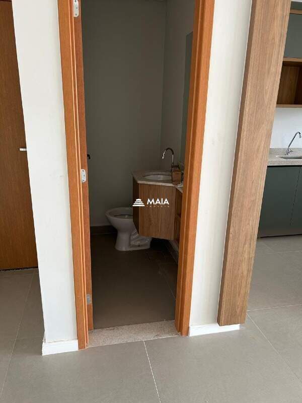 Apartamento à venda no Mercês: 