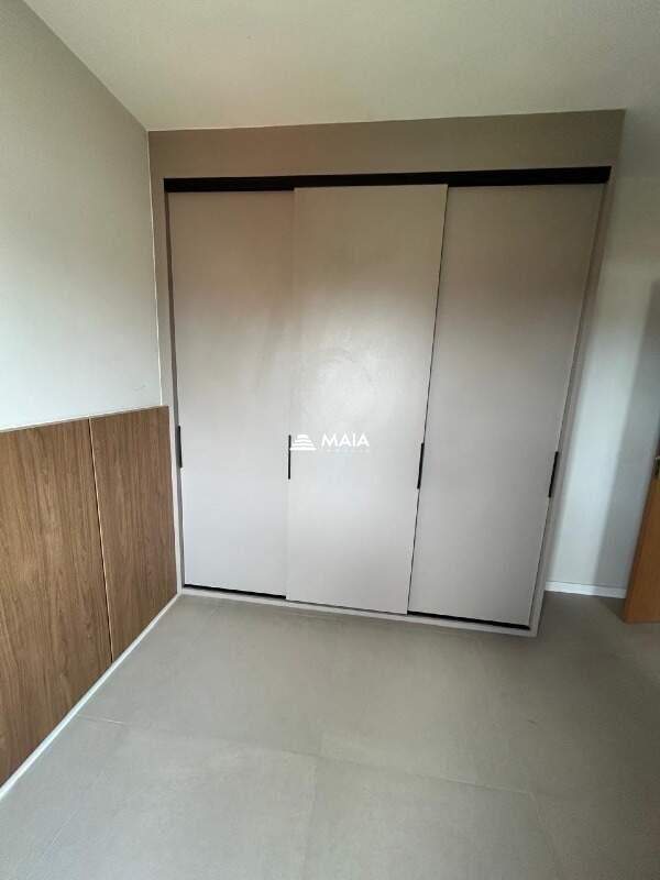 Apartamento à venda no Mercês: 