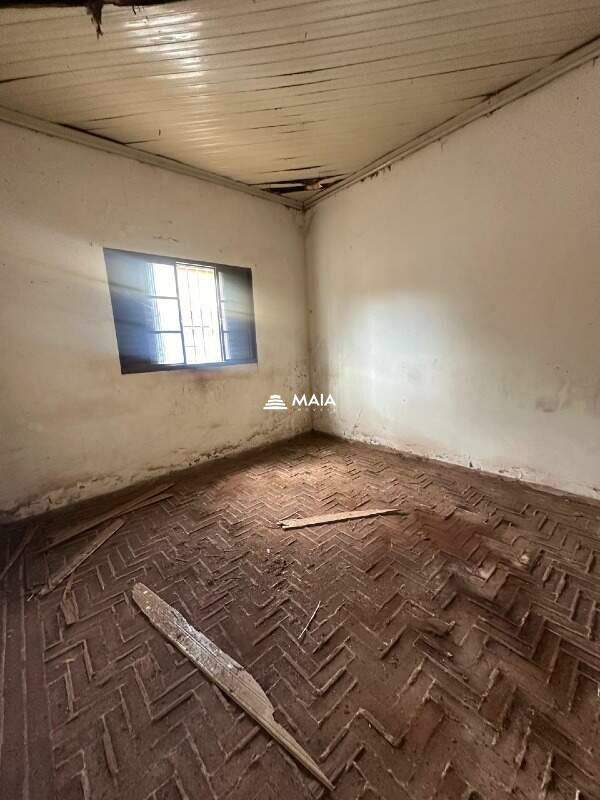 Terreno/Área à venda no São Benedito: 