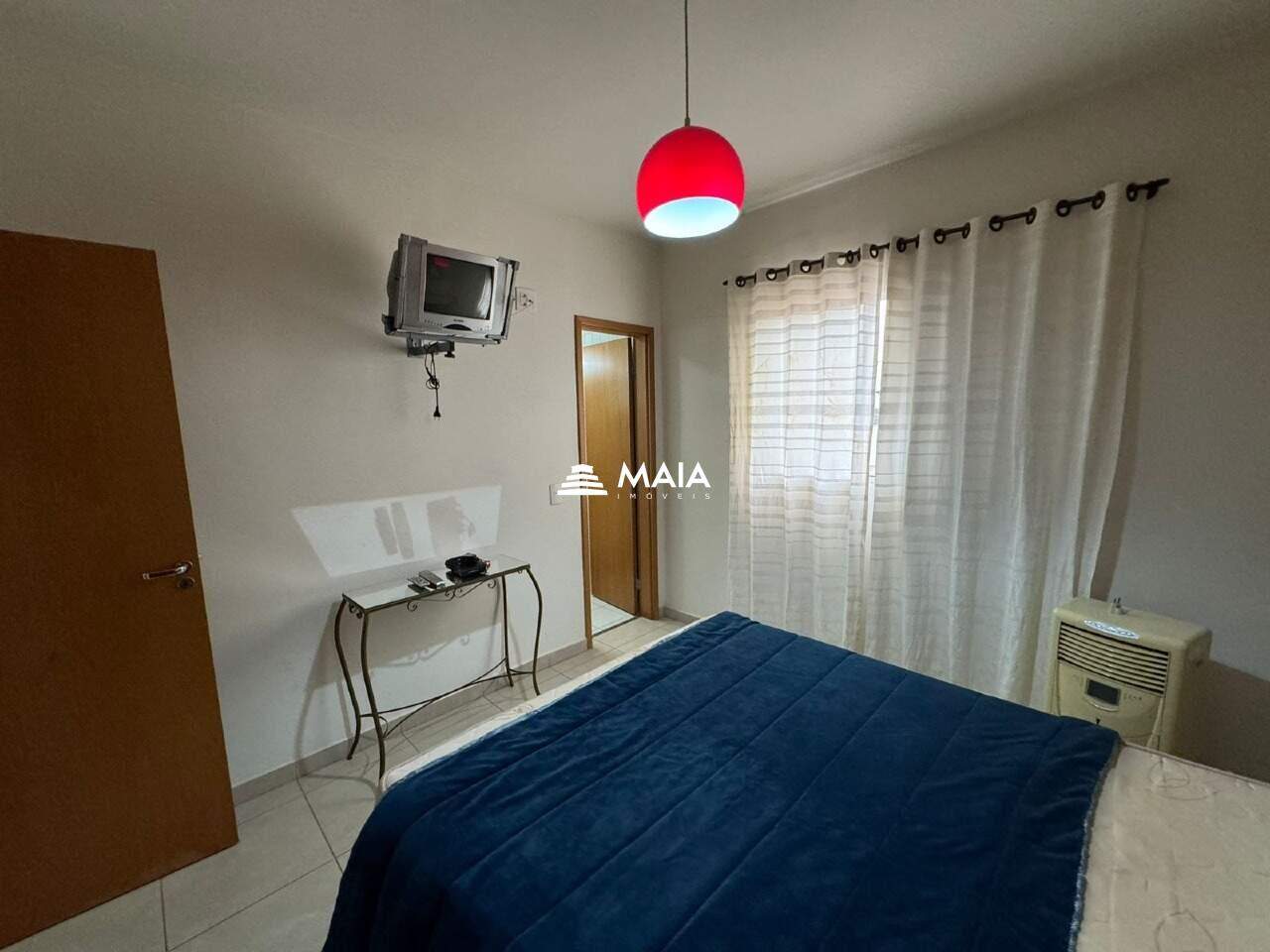 Apartamento à venda no Universitário: 