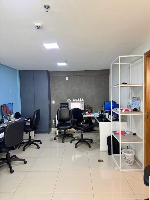 Comercial à venda no Santa Marta: 