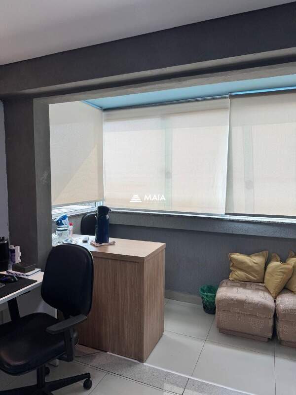 Comercial à venda no Santa Marta: 