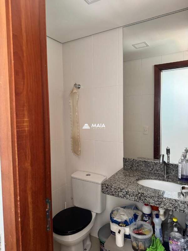 Comercial à venda no Santa Marta: 