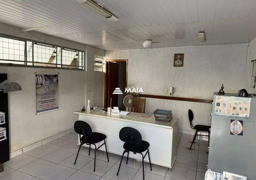 Comercial à venda no Parque das Gameleiras: 