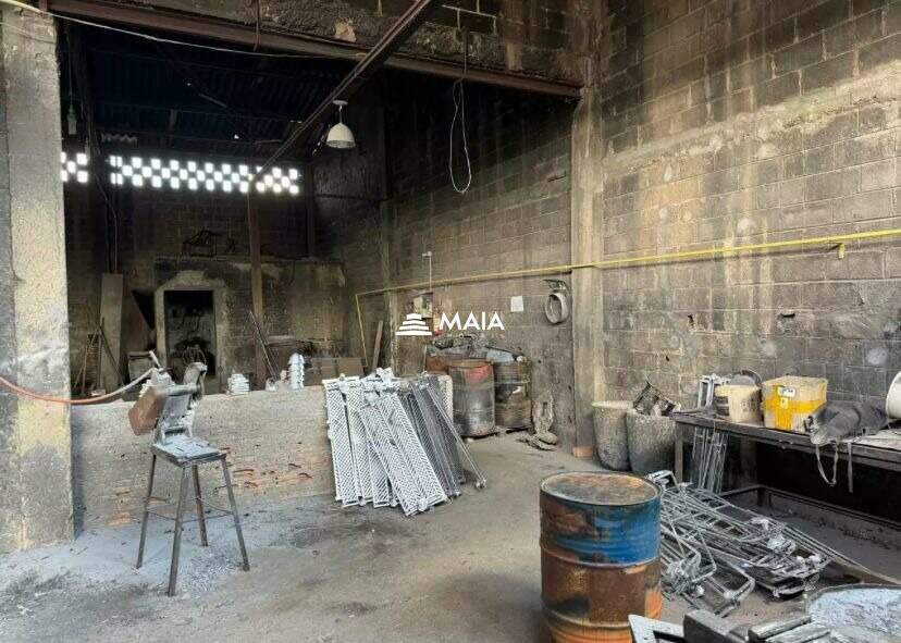 Comercial à venda no Parque das Gameleiras: 