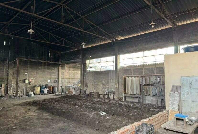 Comercial à venda no Parque das Gameleiras: 