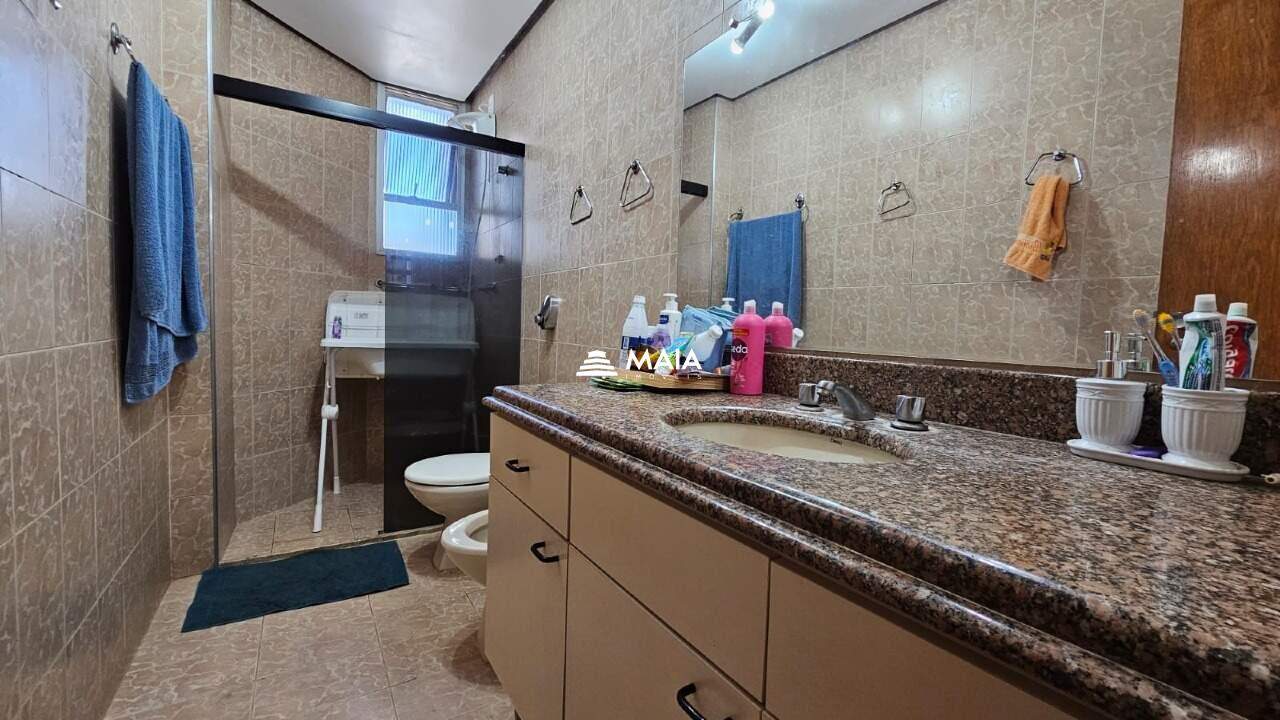 Apartamento à venda no Mercês: 