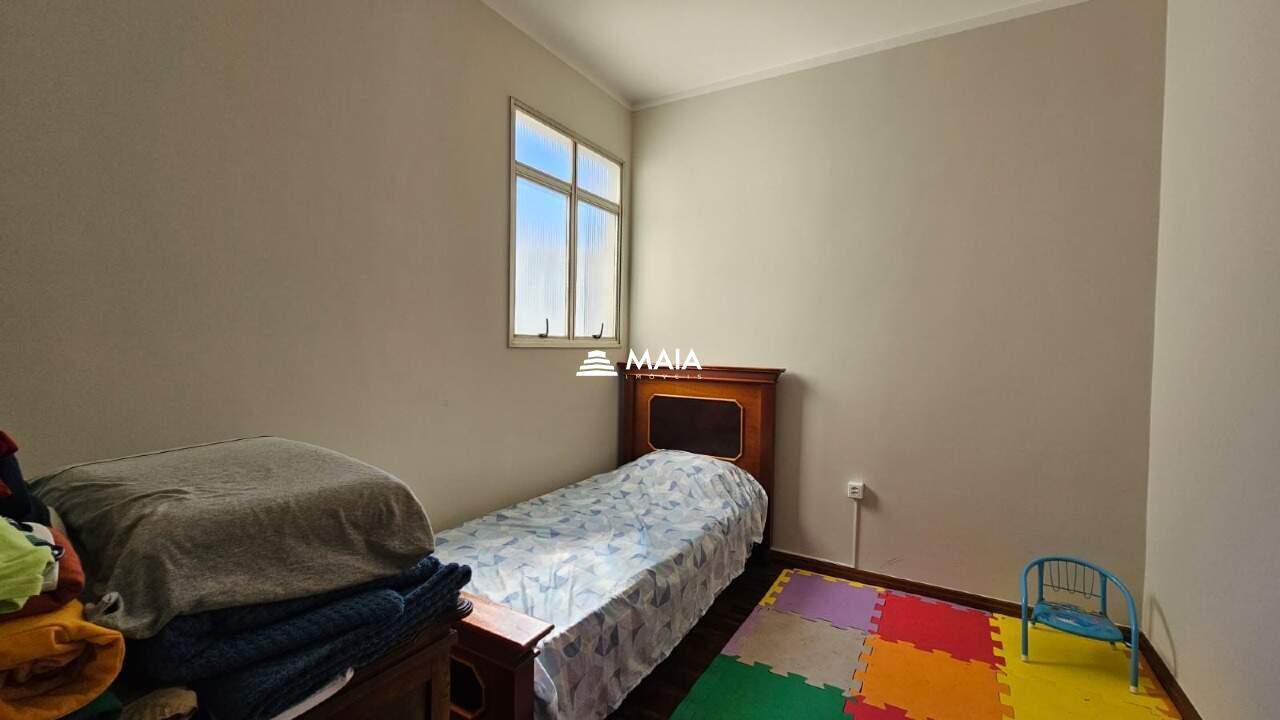 Apartamento à venda no Mercês: 