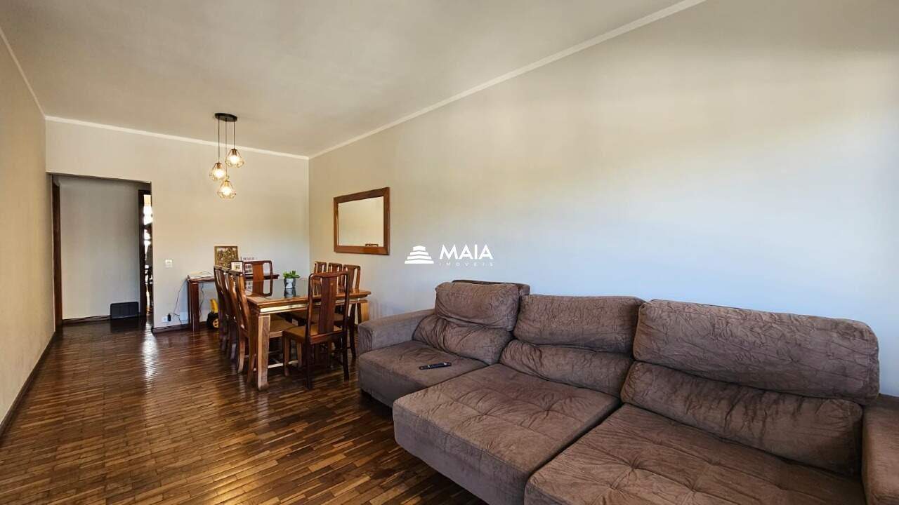 Apartamento à venda no Mercês: 