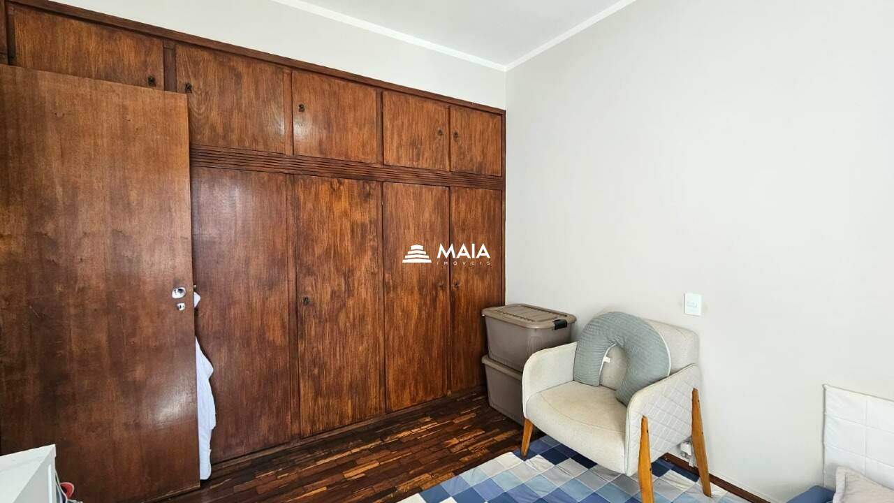 Apartamento à venda no Mercês: 