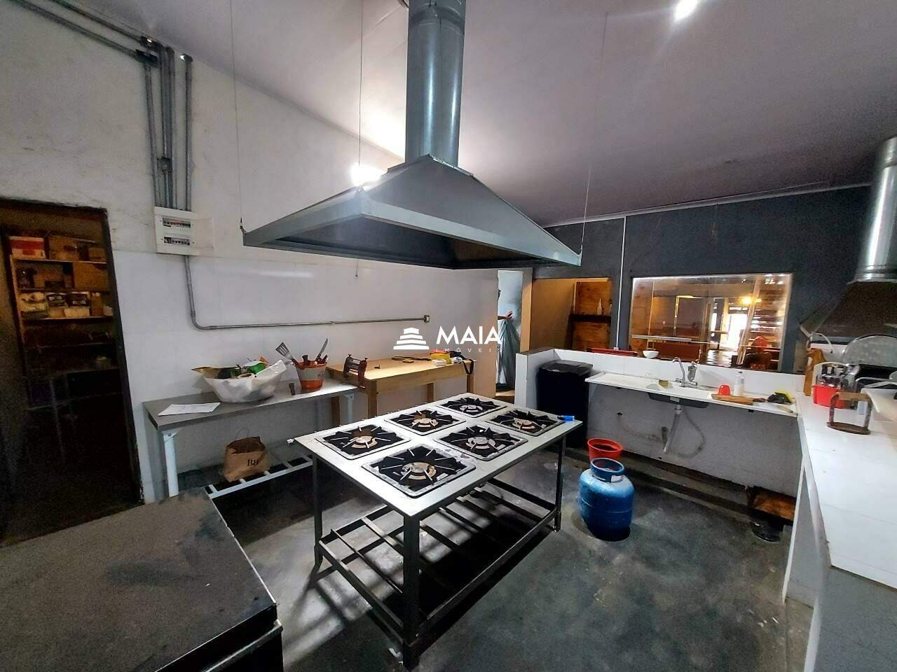 Comercial para aluguel no Irmãos Soares: 