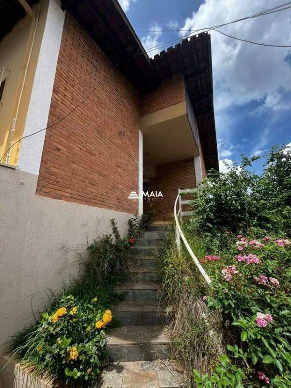 Casa para aluguel no São Sebastião: 