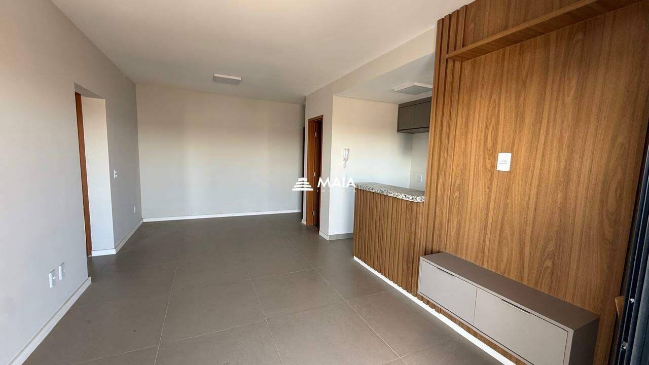 Apartamento à venda no Mercês: 