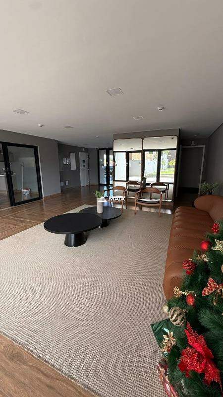 Apartamento à venda no Mercês: 