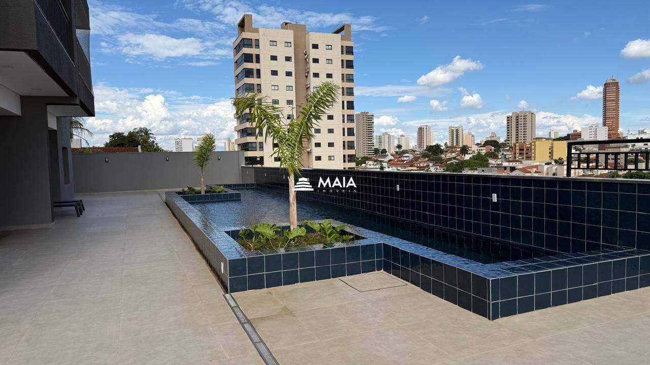 Apartamento à venda no Mercês: 