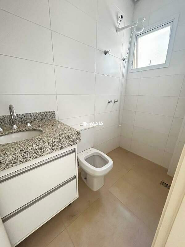 Apartamento para aluguel no Jardim do Lago: 