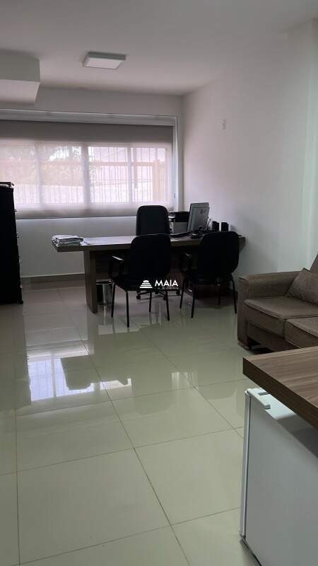 Comercial à venda no Santa Maria: 