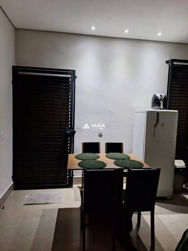 Casa à venda no Vila Olímpica: 