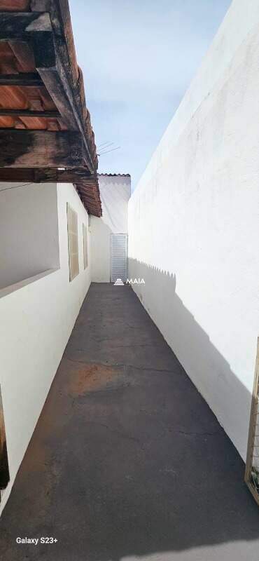 Casa à venda no Beija Flor II: 