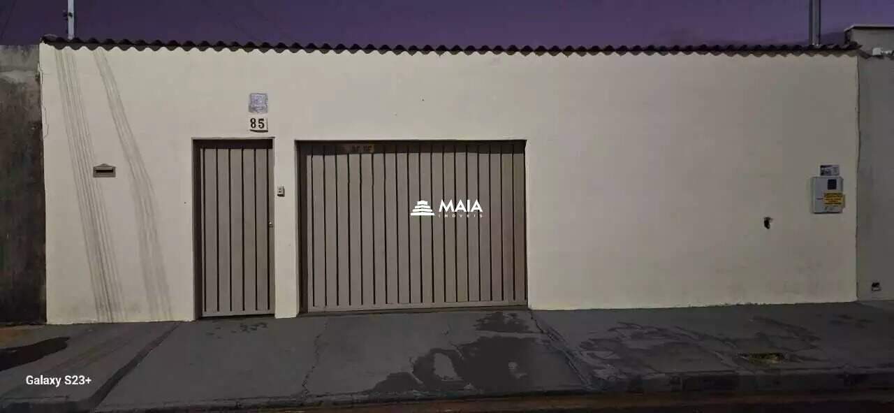 Casa à venda no Beija Flor II: 
