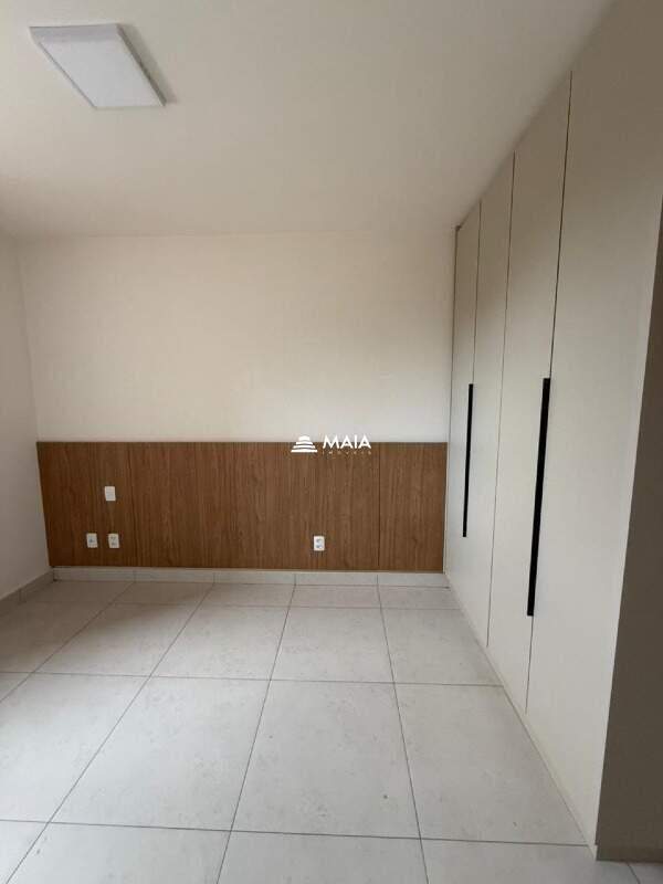 Apartamento para aluguel no Frei Eugênio: 