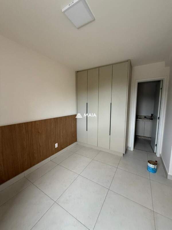 Apartamento para aluguel no Frei Eugênio: 