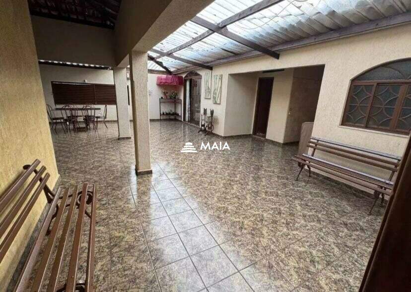 Casa para aluguel no Fabrício: 