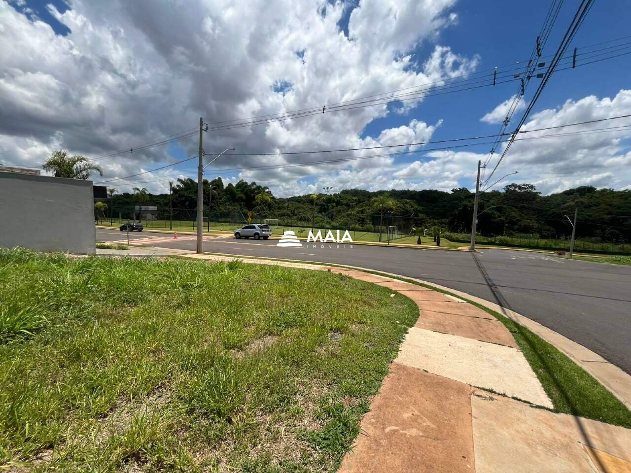 Terreno em Condomínio à venda no Damha III - Res. Uberaba: 