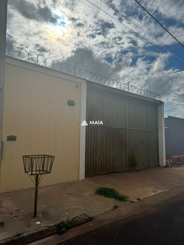 Galpão à venda no Parque das Laranjeiras: 