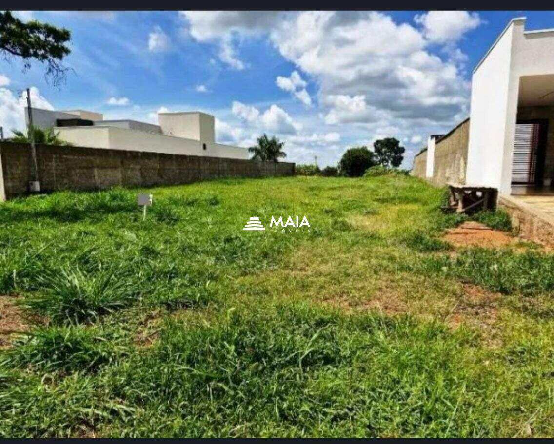 Terreno em Condomínio à venda no Residencial Mário de Almeida Franco: 