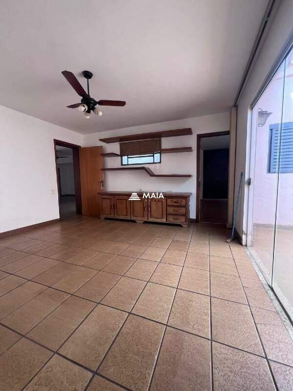 Apartamento à venda no Parque do Mirante: 