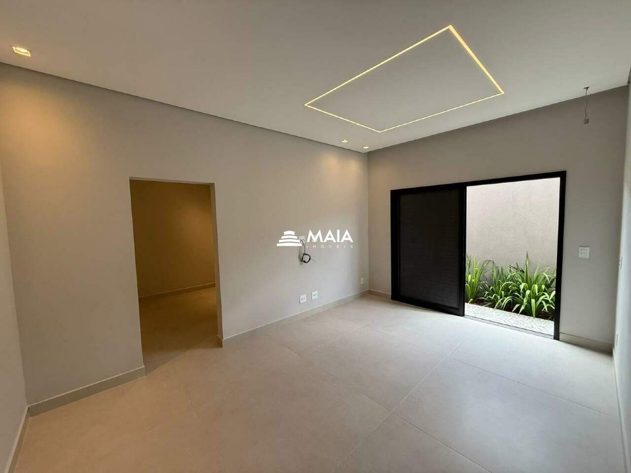 Casa de Condomínio à venda no Jockey do Lago: 